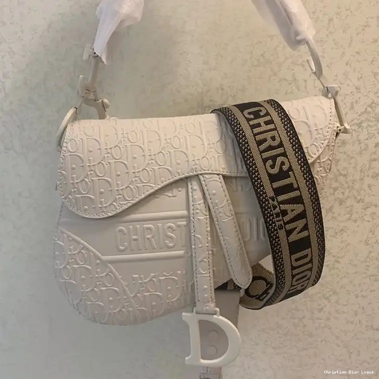 Calfskin Oblique White Embossed Bag Saddle Christian Ultramatte Dior 0530 Luxury
